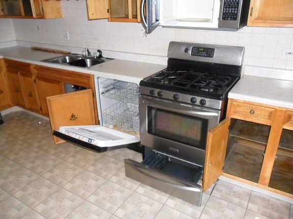 4th image of 7314 Randolph St APT 6C