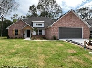 8415 Broadley Dr, Fort Smith, AR 72916