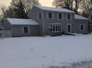 801 Bittersweet St, Jackson, MI 49203