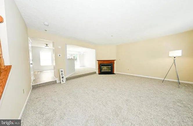 12819 Carousel Ct — Photo 9