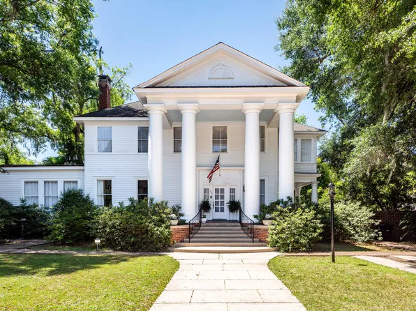 458 Hampton St, Walterboro, SC 29488