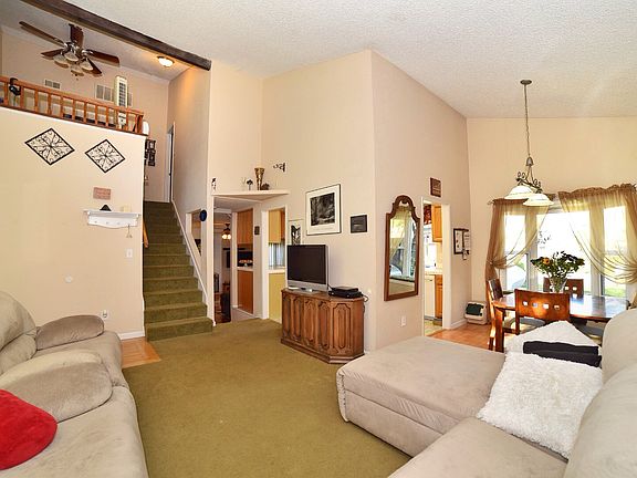 4th image of 2321 Vernon St