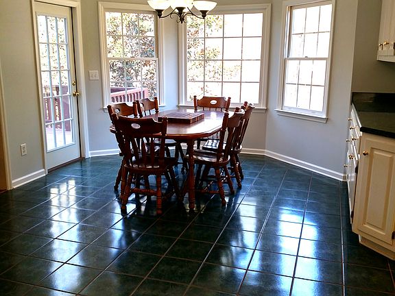breakfast nook