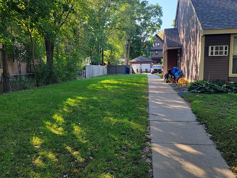 708 Marshall Ave — Photo 7