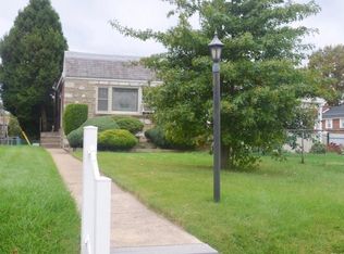 1602 Fox Chase Rd, Philadelphia, PA 19152