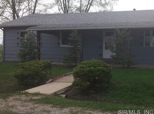 1825 Minnesota Ave, Mulberry Grove, IL 62262