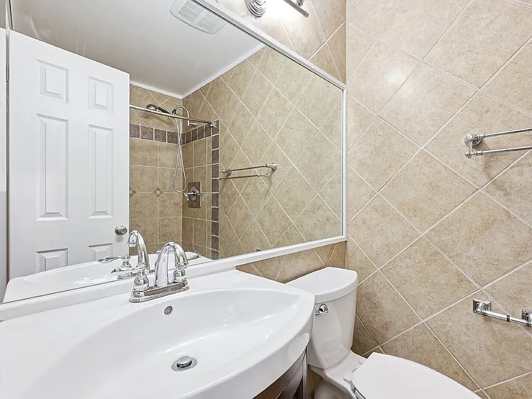 2115 Golden Barrel Ct — Photo 13