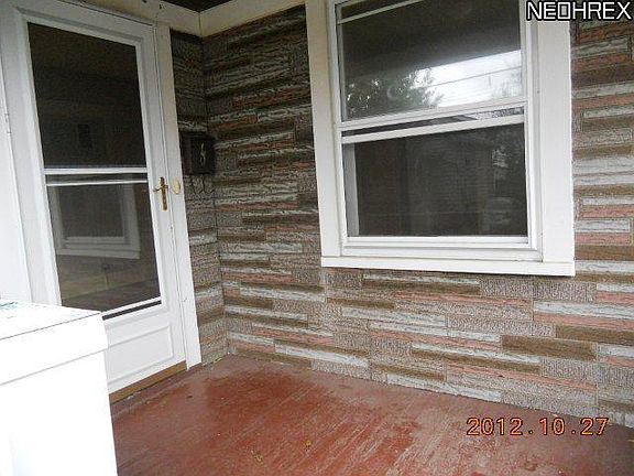 2nd image of 1613 Galion Ave