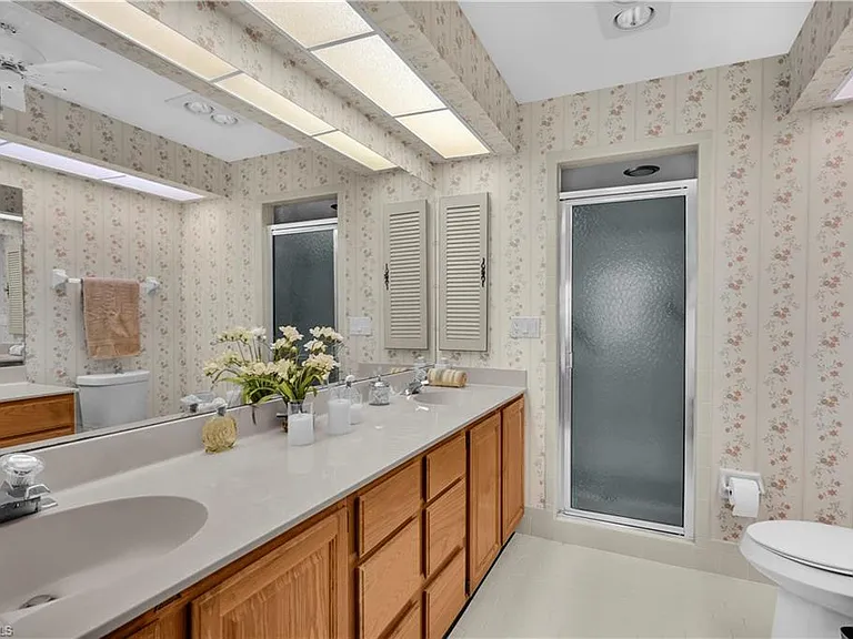 1251 Broadwater Dr — Photo 24