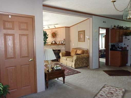 5th image of 4787 County Road 2400