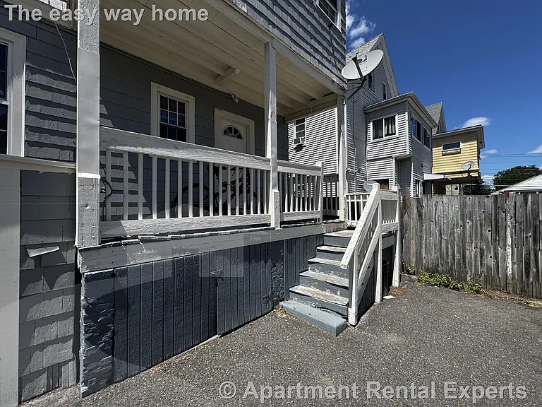 51 Glendale St #2 — Photo 13