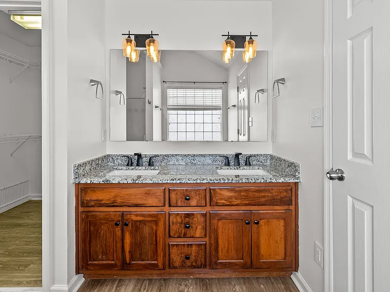 3505 Lancers Dr — Photo 16