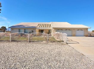 12140 Barker Rd, Phelan, CA 92392