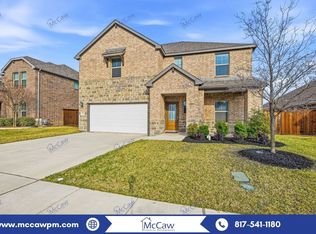 236 Henly Dr, Fort Worth, TX 76131