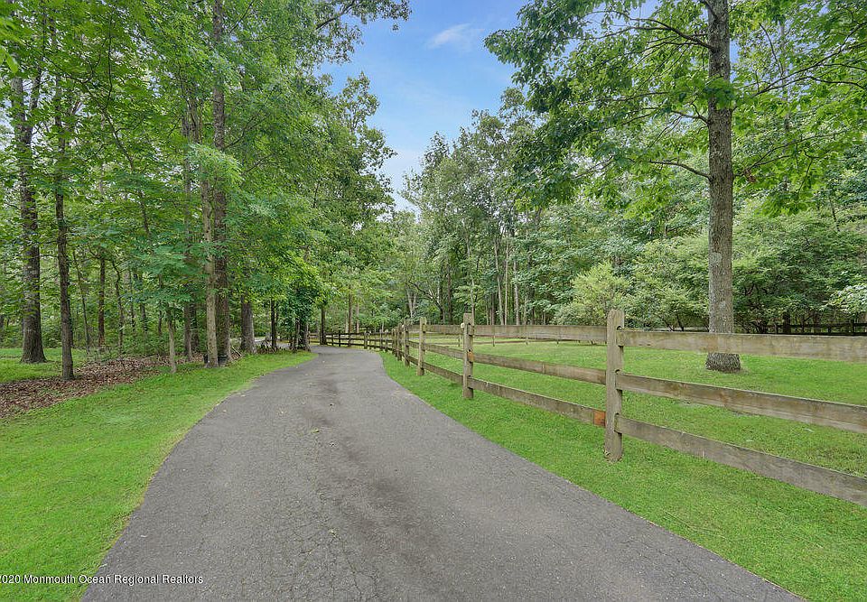 13 Pine Dr, Millstone Township, NJ 08510 Zillow