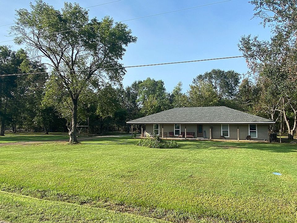 1st image of 764 Heron Cir