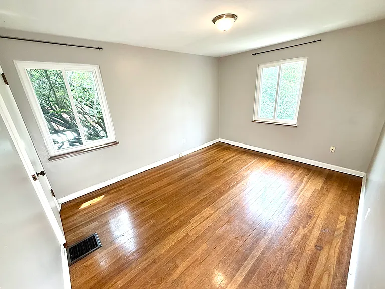 1521 Waltham Rd #1 — Photo 19