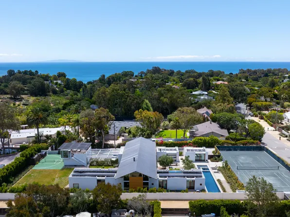6728 Wildlife Rd, Malibu, CA 90265
