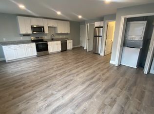 34 Patriots Ln #3410, Sanford, ME 04073