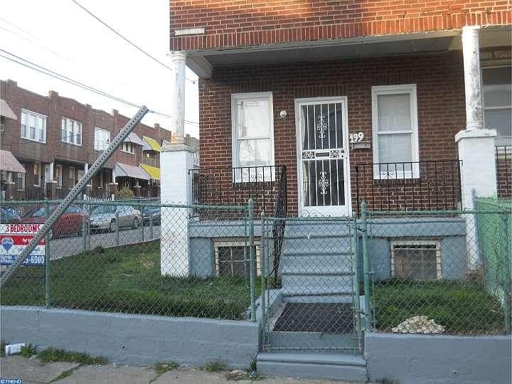 1st image of 199 W Thelma St