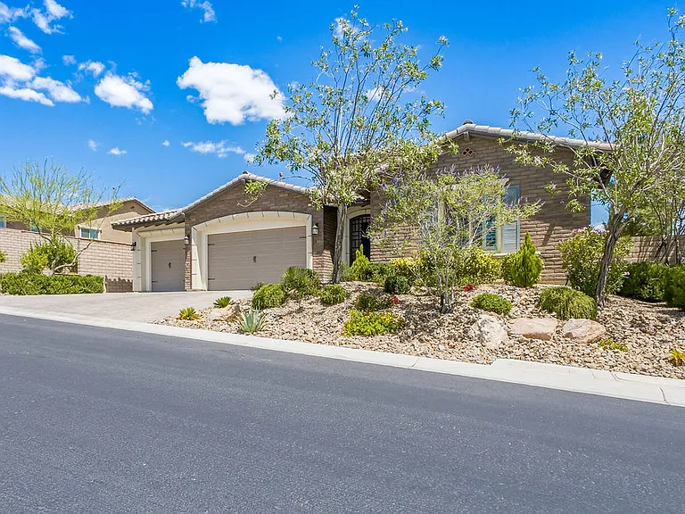 12132 Dorada Coast Ave — Photo 3