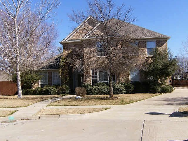 1st image of 909 Osito Ct