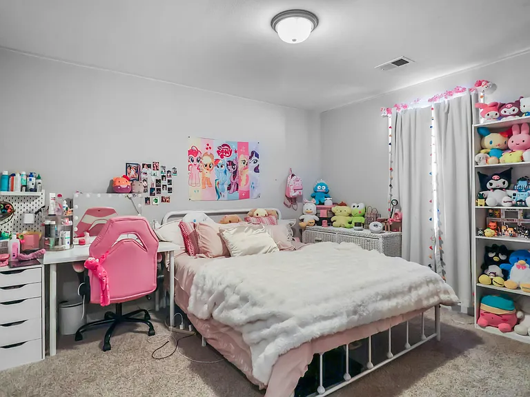 1286 Magnum Dr — Photo 23