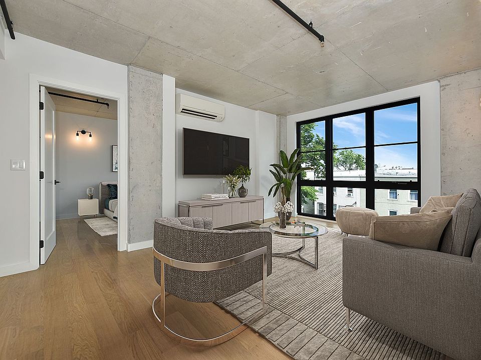 2219 33rd St Astoria, NY Zillow Apartments for Rent in Astoria