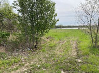 3rd Ave, Warner, OK 74469