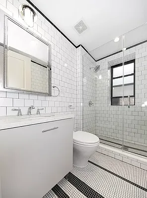 Rented by REAL New York | media 8