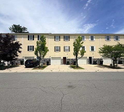 5th image of 4 Cochran Way #4