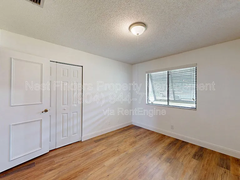 111 Lobelia Rd — Photo 21