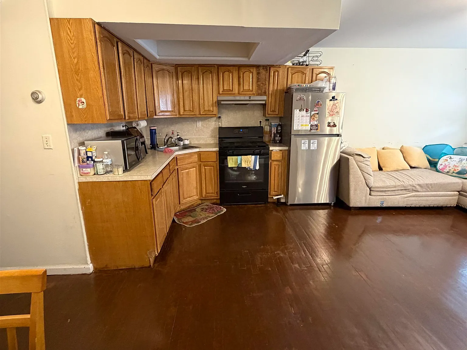 2 bed, 1.0 bath, $2,300 — Photo 4