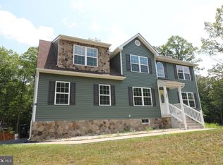 307 Hunters Run Blvd, Felton, DE 19943