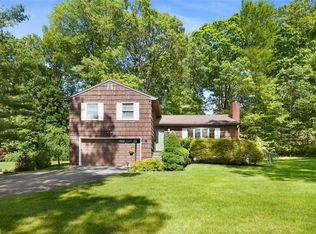 3686 Curry St, Yorktown Heights, NY 10598
