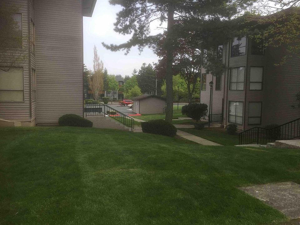 Easthill Apartments 25246 106th Ave SE Kent WA Zillow