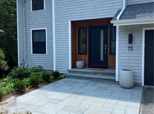 75 Cottrell Rd, Saunderstown, RI 02874