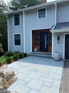 75 Cottrell Rd, Saunderstown, RI, 02874