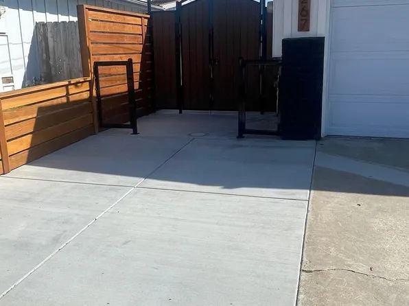 5267 Arlene St, San Diego, CA 92117