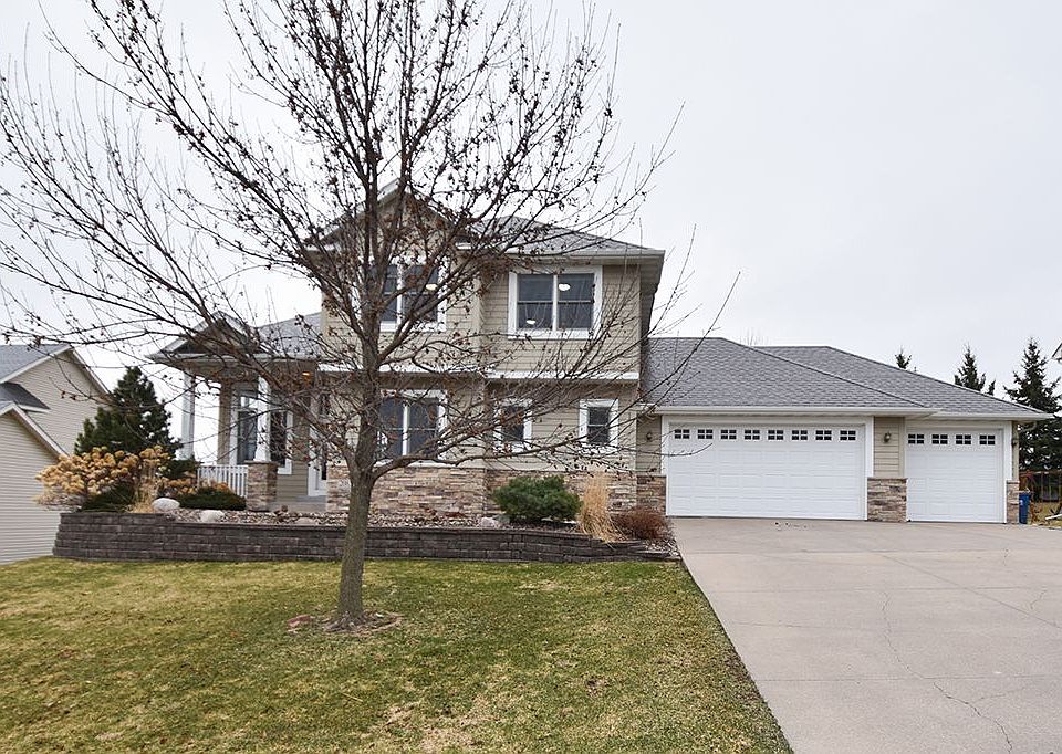 1st image of 2083 Evergreen Ln