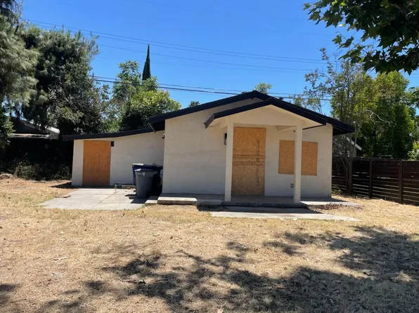 534 E Vassar Ave, Fresno, CA 93704