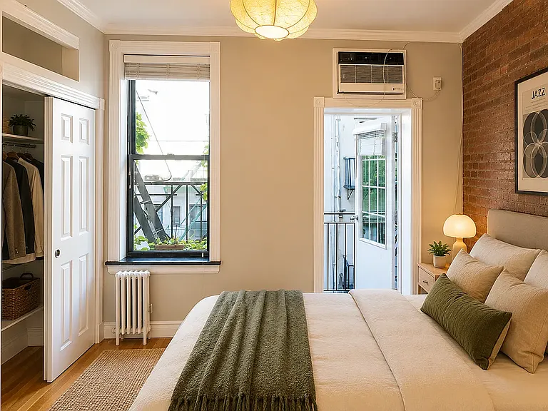 250 Mott St #R-7 — Photo 3