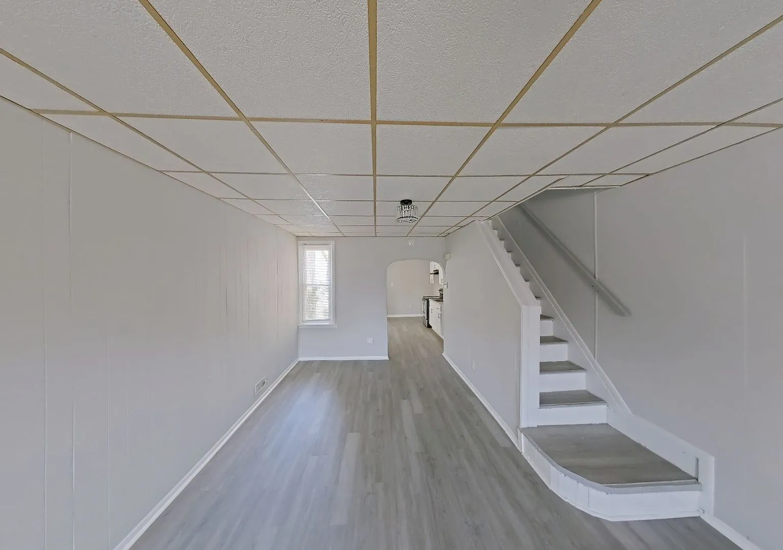 Spacious 4-Bedroom Rowhome in Chester Fresh Updates Throughout — Photo 2