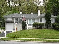 2206 Fairview Ave photo 1
