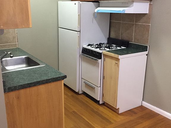 5th image of 5816 43rd Ave APT 1B