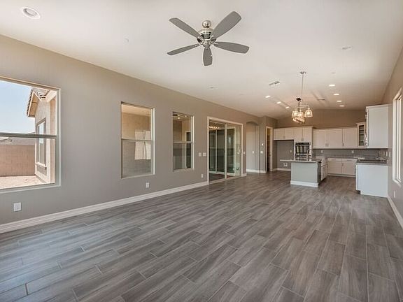 3rd image of 9811 W Lariat Ln