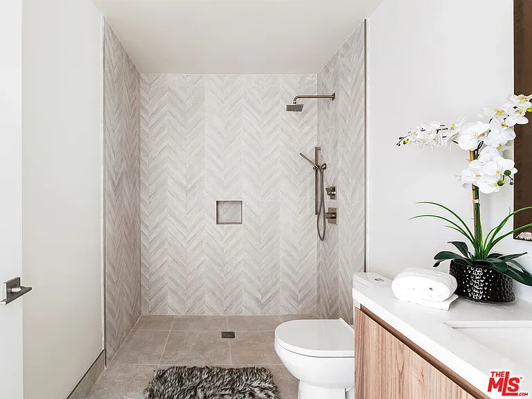 3651 Regal Pl #303 — Photo 20