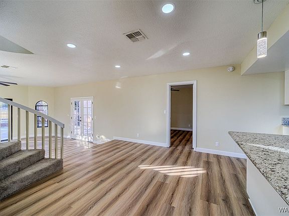 5th image of 2889 Country Club Drive