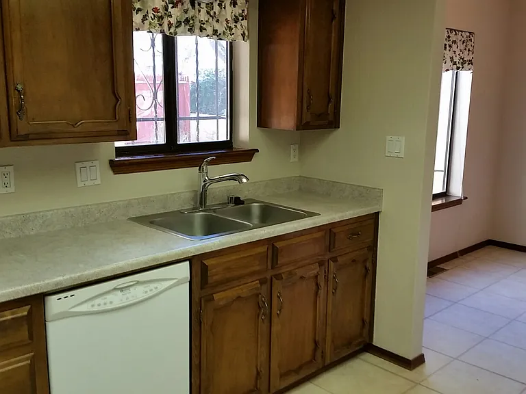 6009 Katson Ave NE — Photo 8