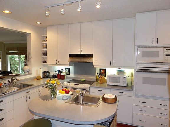 Gorgeous kitchen